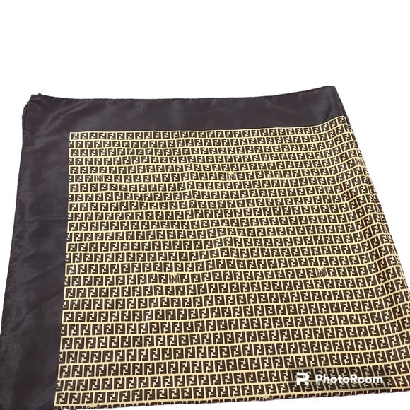Vintage Fendi Zucca 100% Silk Scarf FF Logo Print Large Square Scarf Sz 34"×34" - Picture 11 of 14
